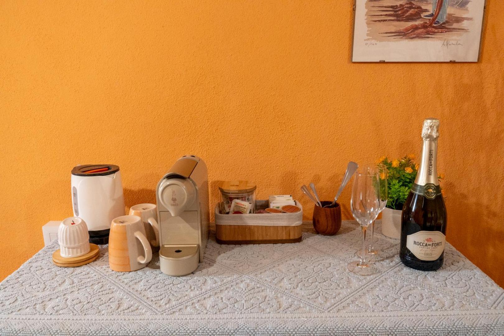 S'Apposentu - Un'Angolo Di Paradiso Con La Vista Sul Castello Bosa Kamer foto