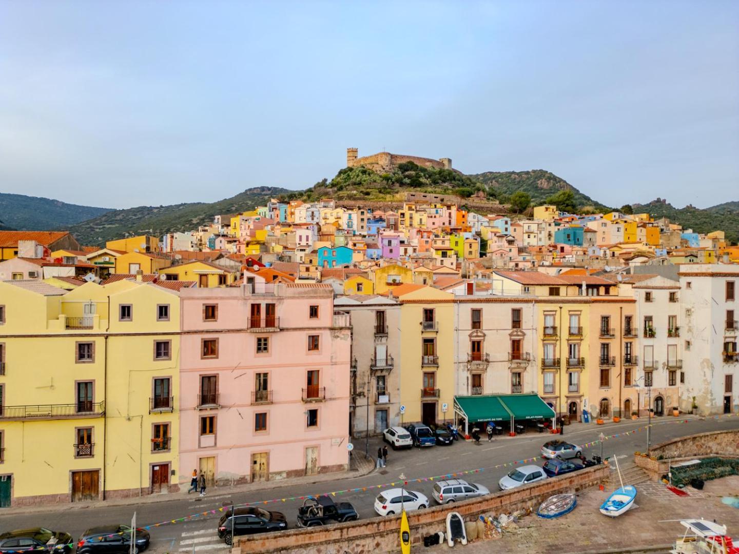 S'Apposentu - Un'Angolo Di Paradiso Con La Vista Sul Castello Bosa Buitenkant foto
