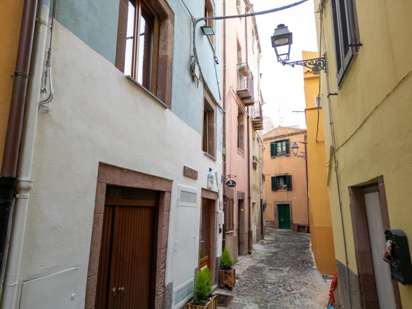S'Apposentu - Un'Angolo Di Paradiso Con La Vista Sul Castello Bosa Buitenkant foto