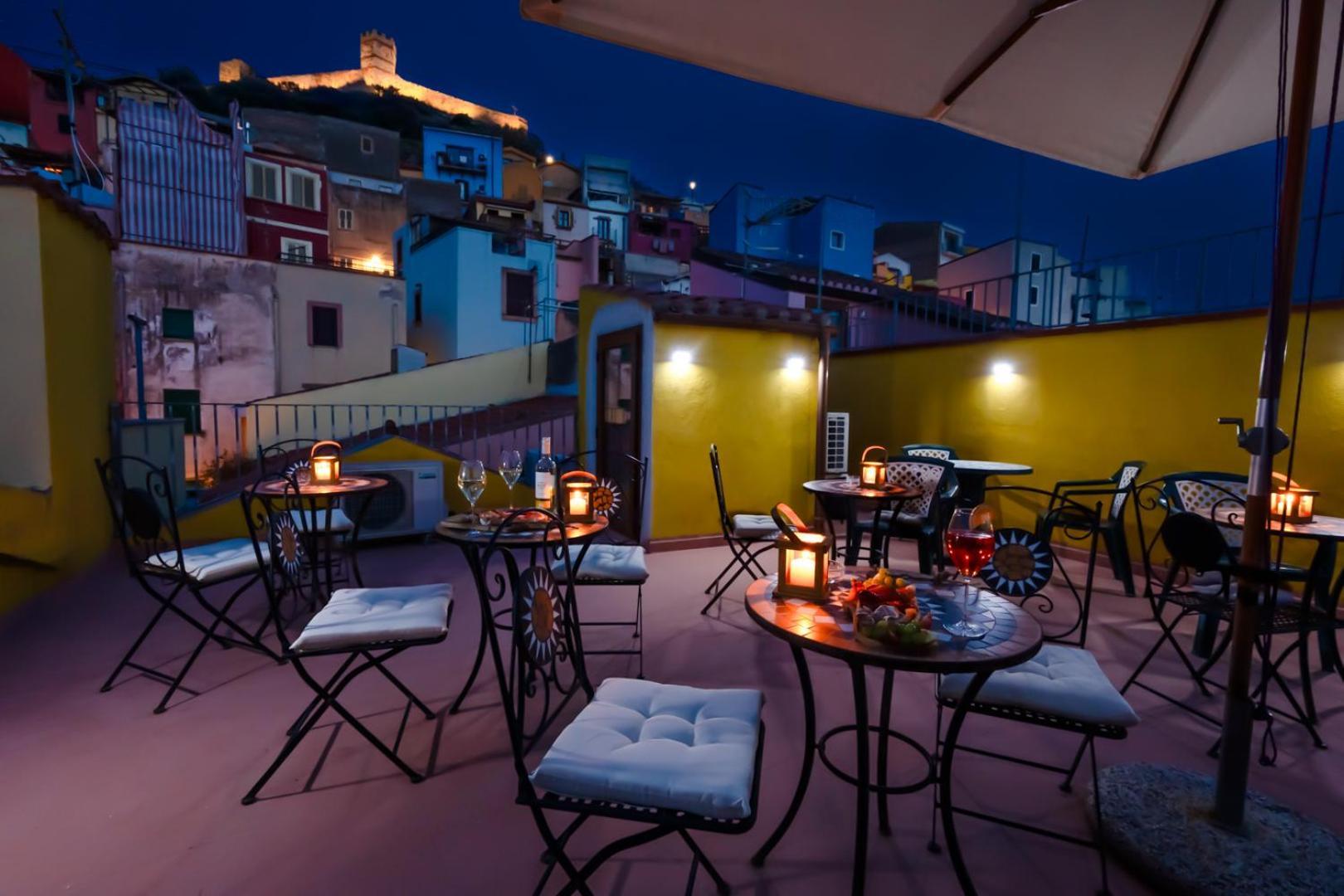 S'Apposentu - Un'Angolo Di Paradiso Con La Vista Sul Castello Bosa Buitenkant foto